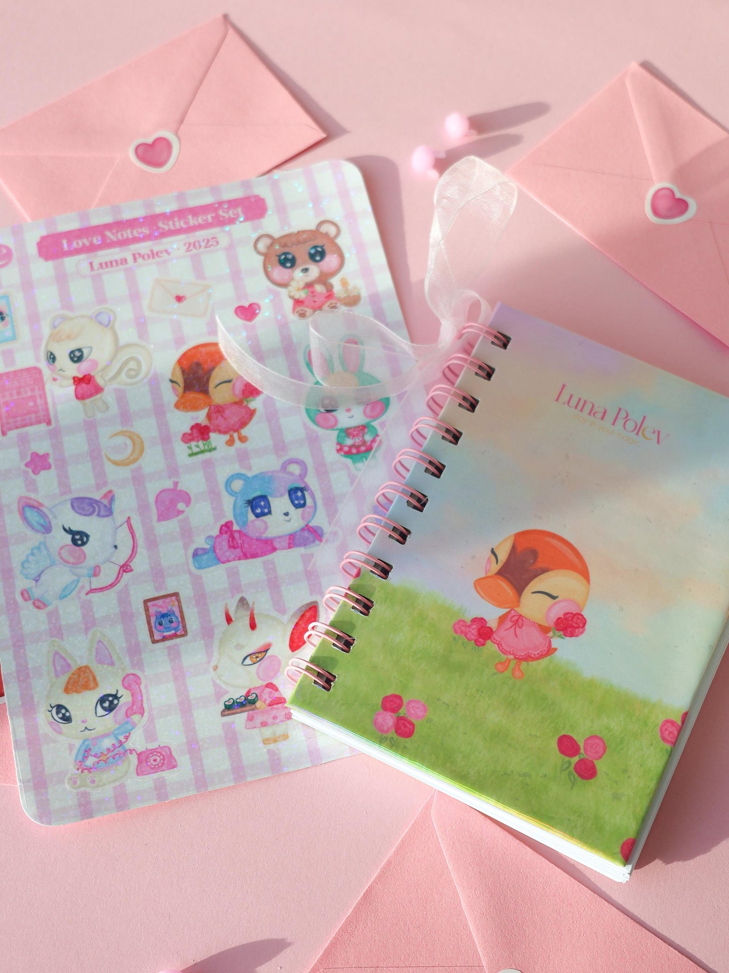 Libretas Love Notes + Página de pegatinas holográficas