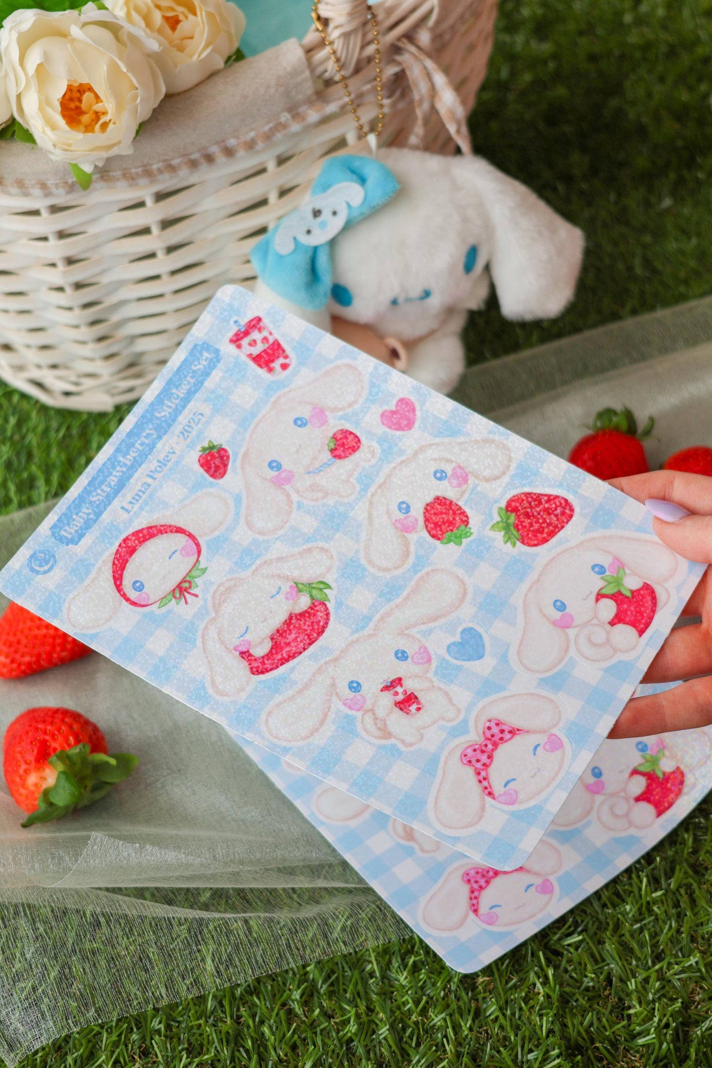 Página de Pegatinas · Baby Strawberry  · Brillitos Holográfico